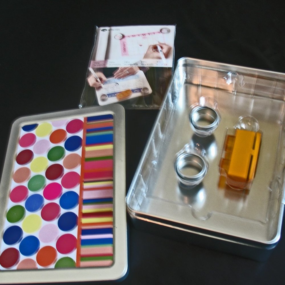 COPY - CREATIVE MEMORIES Mini Moments Tin with Sun/Swirl